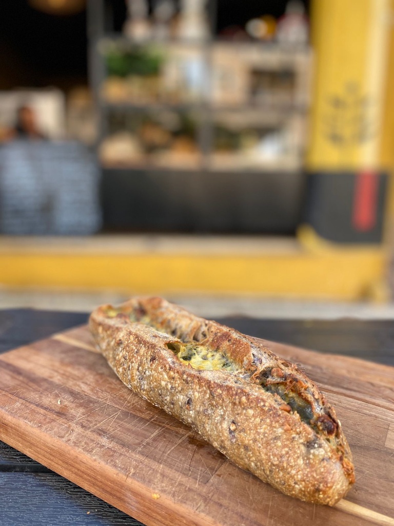 Pão com Nozes e Gorgonzola - 400 g